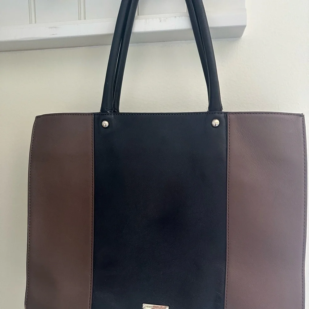 Men's Black and Brown Leather Bag - Picture 8 of 8